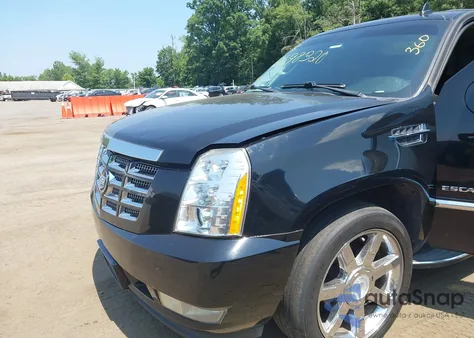 2008 Cadillac Escalade Luxury из США, поврежденный, VIN 1GYFK63838R253033